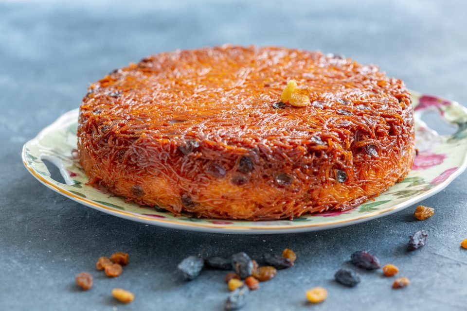 Caramelized Apple Cranberry Noodle Kugel