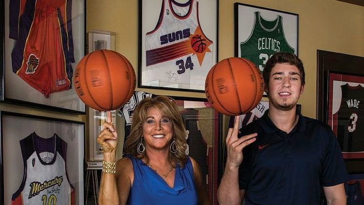 Nancy Lieberman Receives VIP Award